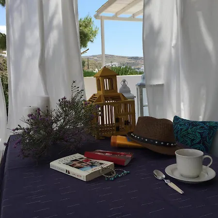 Aparthotel En Lefko Kythnos